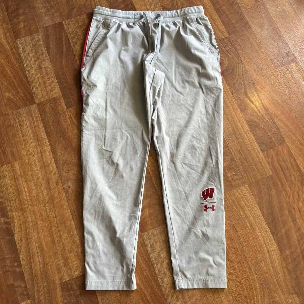 Wisconsin Badgers Pants Mens XL Gray NCAA Basketball Under Armour Warm Up